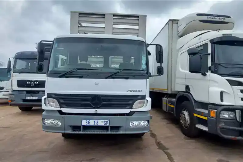 Mercedes Benz Atego 1318 Truck 2011