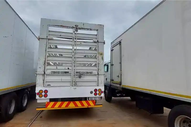 Mercedes Benz Atego 1318 Truck 2011